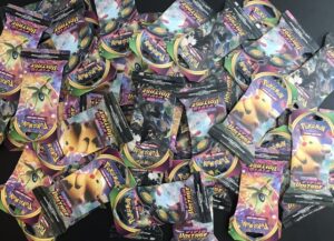 New Sealed Pokémon TCG Sword & Shield Vivid Voltage Booster Pack FREE SHIP