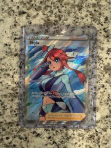 Pokémon Skyla Full Art Trainer Supporter Shining Fates Ultra Rare Holo 072/072