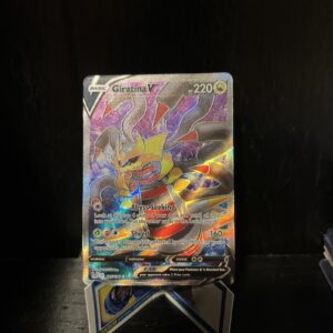 Pokemon TCG: Lost Origins Giratina V 185/196 Full Art – Near Mint