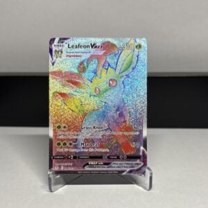 Leafeon VMAX Secret Rare Full Art Holo 204/203 SWSH07 Evolving Skies 310 HP