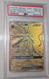 2019 POKEMON SM BLACK STAR PROMO #SM104A FULL ART/SOLGALEO GX PSA 10
