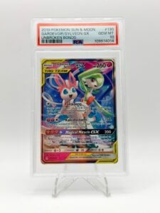 2019 POKEMON UNBROKEN BONDS UR TAG TEAM GARDEVOIR & SYLVEON GX 130/214 PSA 10