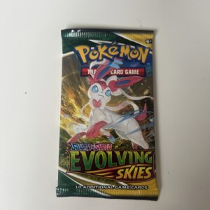 Pokémon Evolving Skies Booster Pack SEALED x1