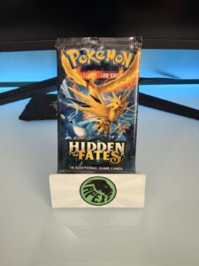 Pokémon S&M Hidden Fates Booster Pack 2019 New Factory Sealed