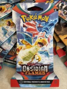 Pokémon TCG Scarlet & Violet Obsidian Flames Booster Pack (1 Pack, 10 Cards)