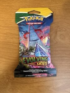 Pokémon TCG Sword & Shield Evolving Skies Sleeved Booster Pack FACTORY SEALED