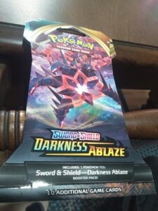 2020 Pokemon Sword & Shield DARKNESS ABLAZE Hanger Booster Pack Factory Sealed