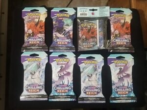 POKEMON TCG! 8x SWSH Chilling Reign BOOSTER PACK SEALED BRAND NEW + Binder