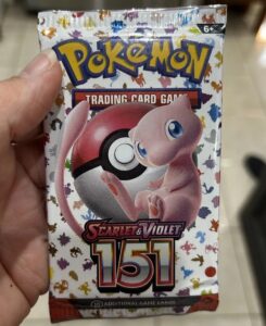 Pokemon 151 booster pack english Sealed Scarlet & Violet