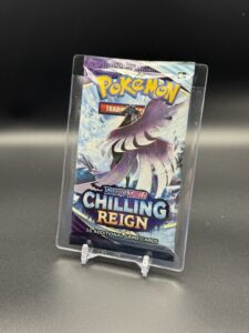 Pokemon Chilling Reign Booster Pack 10 Cards Pack NEW SEALED Official TCG