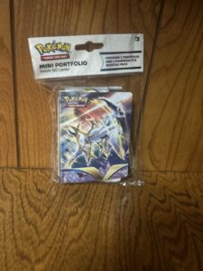 Pokemon TCG Brilliant Stars Mini Portfolio with Booster Pack New Sealed