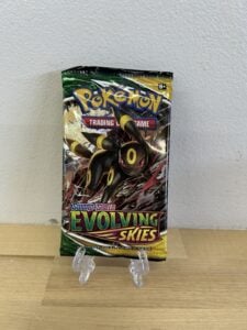 Pokémon TCG Evolving Skies Booster Pack Sealed Umbreon Art SWSH 🔥