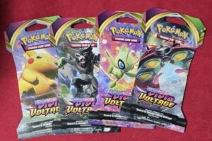 Pokemon TCG Vivid Voltage Factory Sealed Sleeved Booster Pack Art 4-Pack Set