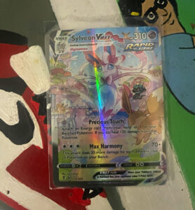 Sylveon VMAX 212/203 Secret Rare Full Art Holo – Evolving Skies (2021)
