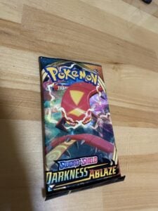 NEW Pokémon TCG: Sword And Shield Darkness Ablaze Booster Pack Factory Sealed