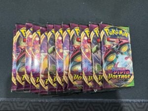 POKEMON TCG! 12x SWSH Vivid Voltage BOOSTER PACK SEALED BRAND NEW