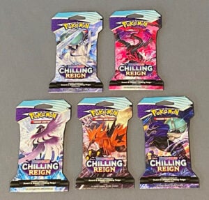Pokémon Sword & Shield Chilling Reign Sealed Sleeved Booster Pack – Art Set of 5