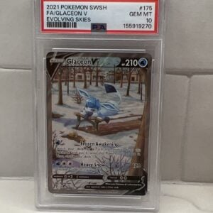 Pokemon TCG 2021 Glaceon V 175/203 Alt Full Art Holo EN PSA 10