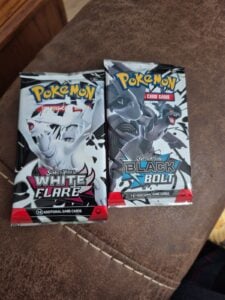 Pokémon TCG Scarlet & Violet Black Bolt & White Flare Booster Packs 2-Pack