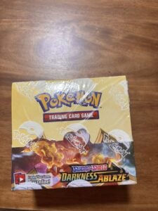 Pokémon TCG: Sword & Shield Darkness Ablaze Booster 36 Pack Display SEALED MINT
