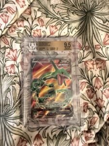 Rayquaza V (Full Art) 193/203 SWSH07: Evolving Skies Holo BGS 9.5