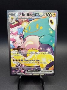 The Pokémon Company Iono’s Bellibolt ex 183/159 Sv09 SIR Full Art Holo