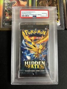 2019 Pokemon Hidden Fates Booster Pack Zapdos Artwork Sealed PSA 10 Gem Mint