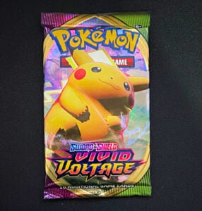 Pokémon TCG Sword & Shield Vivid Voltage Pikachu Art Sealed Booster Pack 10